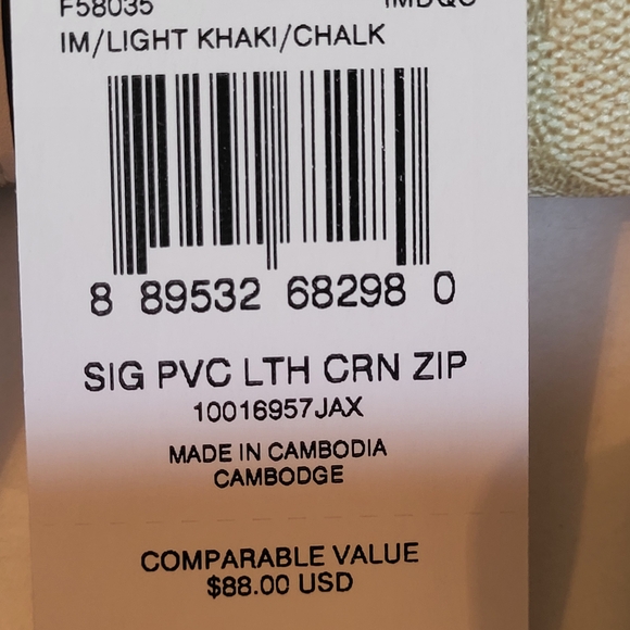 Coach Light Khaki Chalk 4x6 Women's Wristlet - Picture 4 of 12